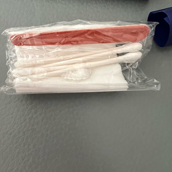 🎉5 for $25 🎉NEW ROYAL GROUP HOTELS TOILETRIES BUNDLE- 7 ITEMS - Picture 6 of 7